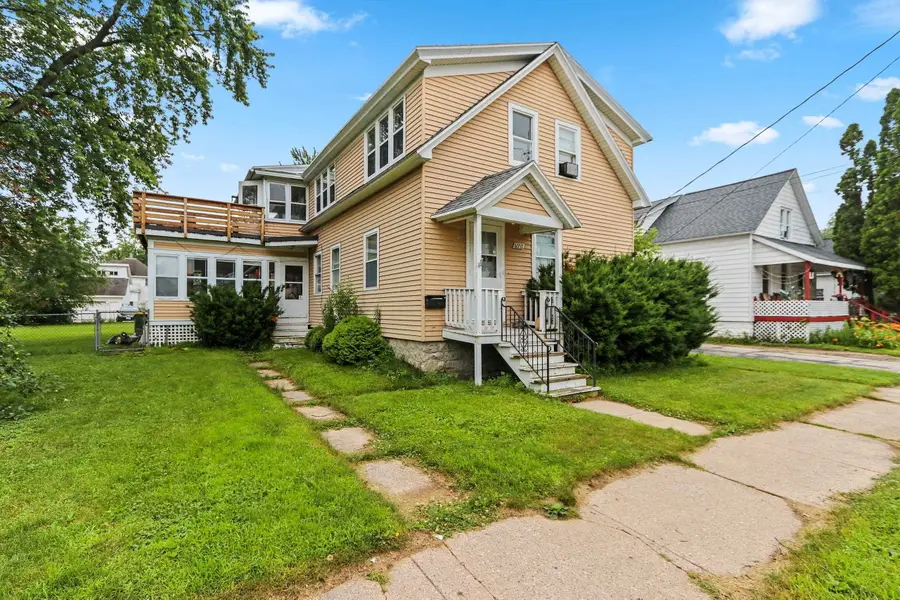 1352 Day Street, Green Bay, WI 54302 - #3