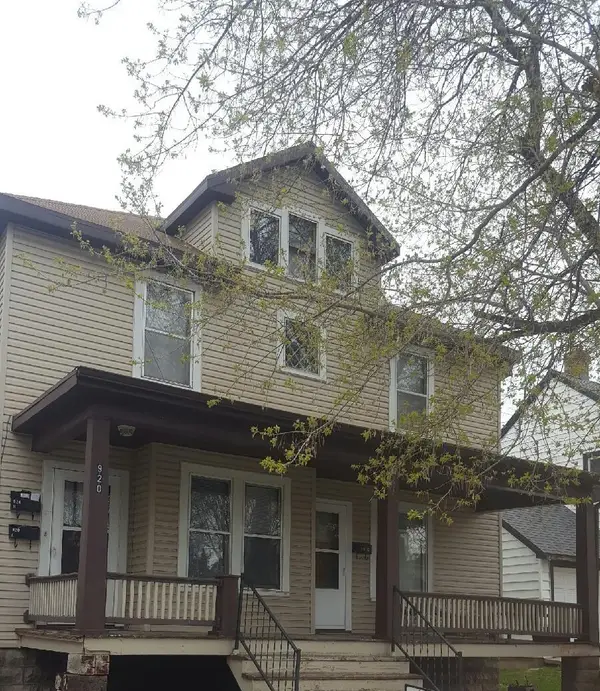 920 Dousman Street, GREEN BAY, WI 54303-2933