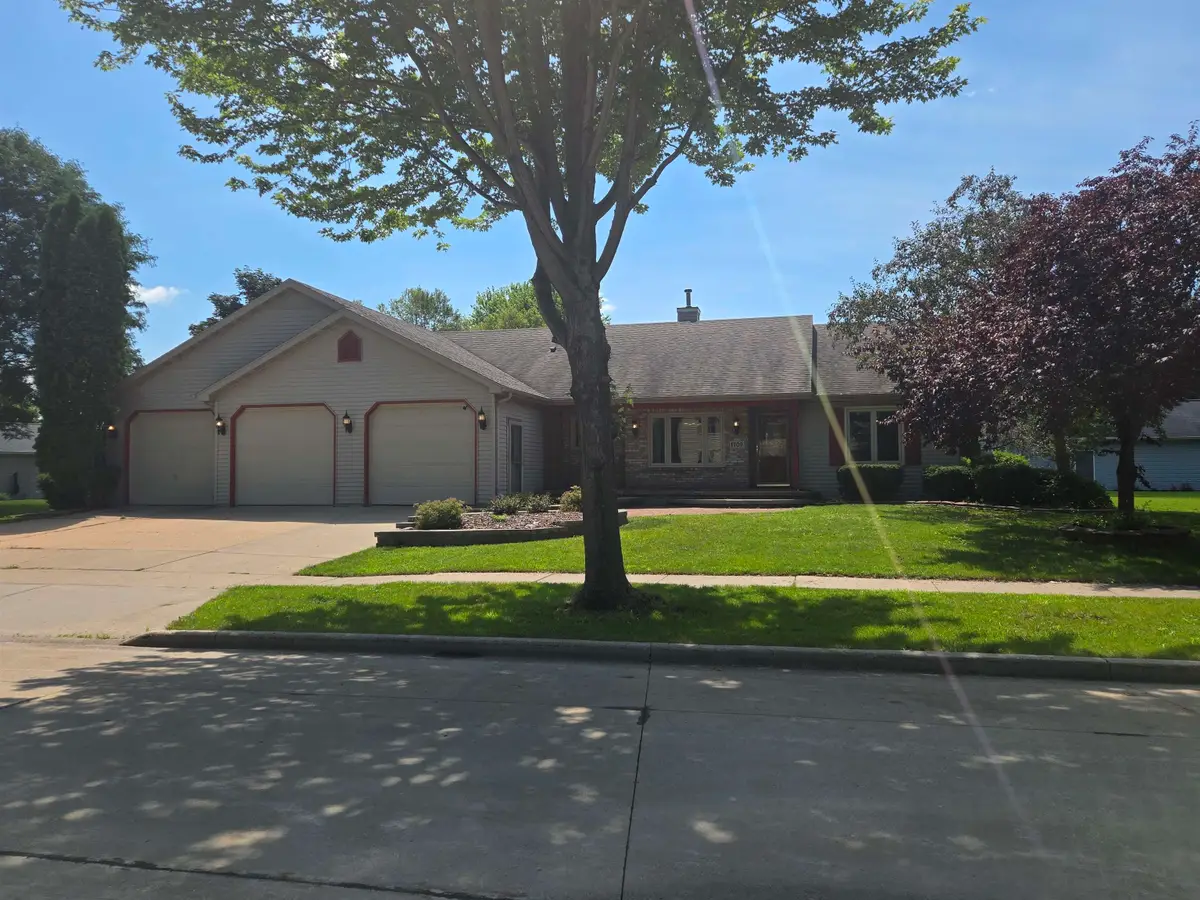 1709 E Bayberry Street, Appleton, WI 54915-5609 - #1