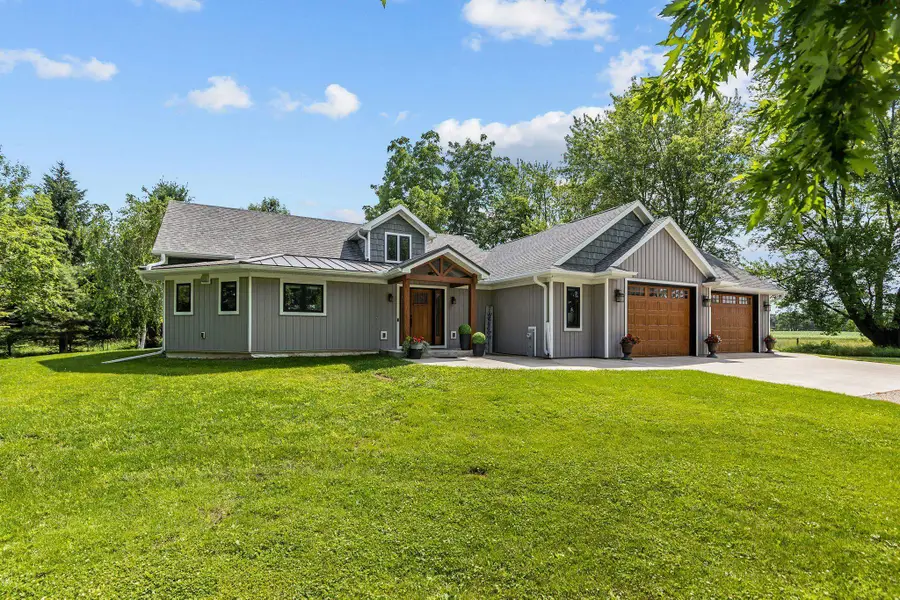 8079 County Road Mm, Larsen, WI 54947 - #3