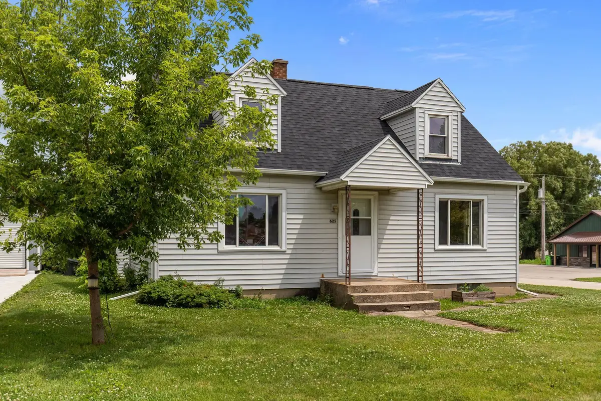 625 S Watertown Street, Waupun, WI 53963 - #1