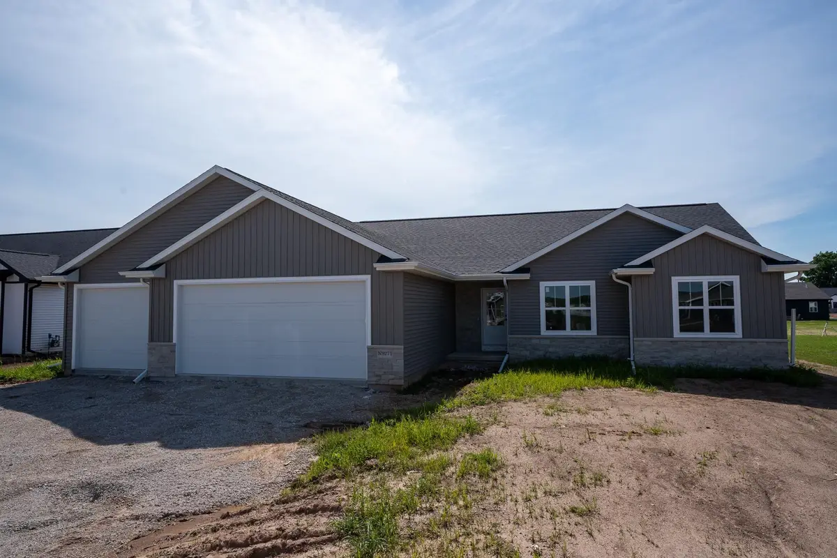 N9271 Anton Street, Appleton, WI 54915 - #1