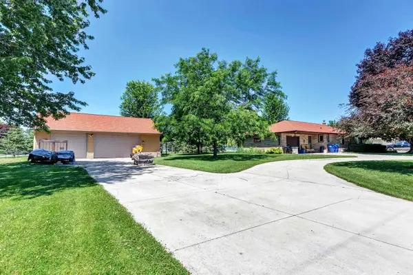 N4027 Mchugh Road, FREEDOM, WI 54130