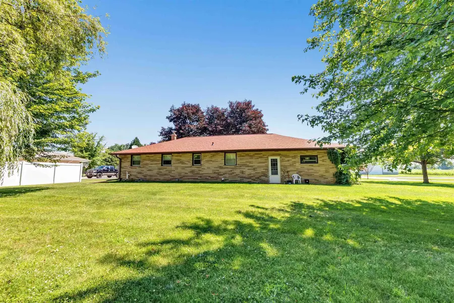 N4027 Mchugh Road, Freedom, WI 54130 - #3