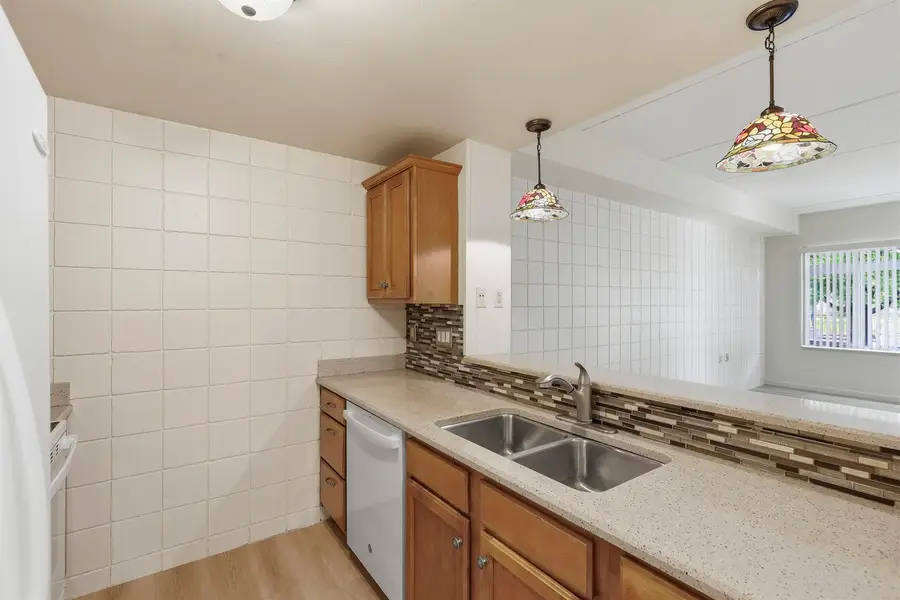 400 N Richmond Street #103, Appleton, WI 54914 - #2