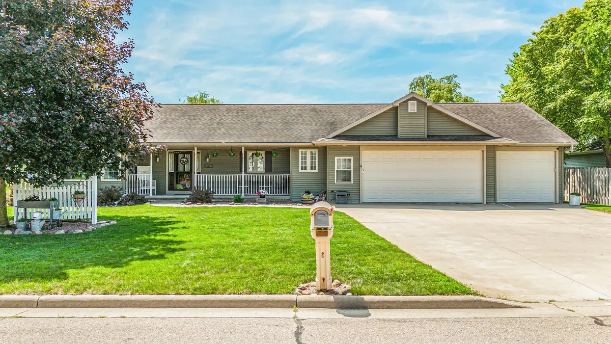 1108 Mistletoe Lane, Winneconne, WI 54986 - #1
