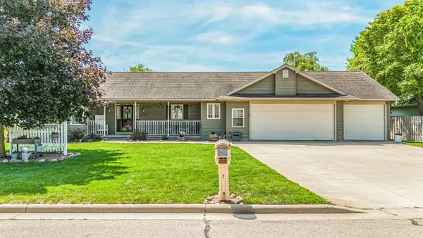 1108 Mistletoe Lane, WINNECONNE, WI 54986