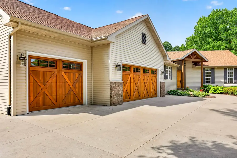 4305 Stoney Ridge Trail, Oshkosh, WI 54904 - #2