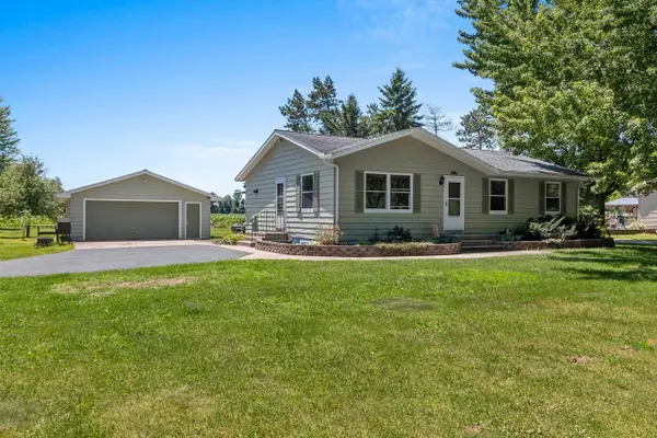 13186 Lakeview Court, POUND, WI 54161