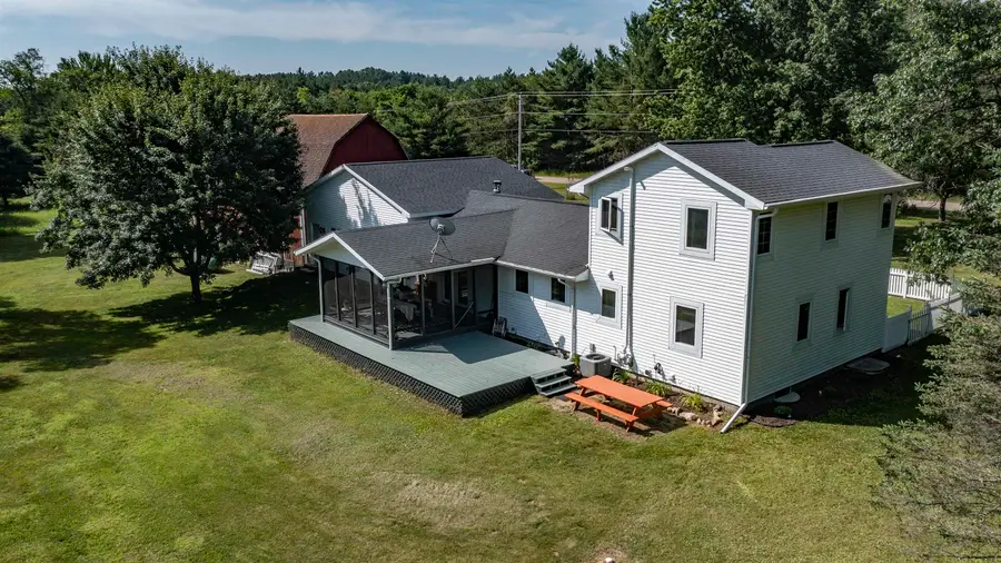 E174 Cobbtown Road, Waupaca, WI 54981 - #2