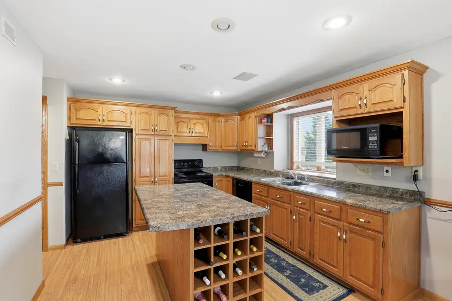 1700 E Tracia Lane, Appleton, WI 54911-8471 - #2