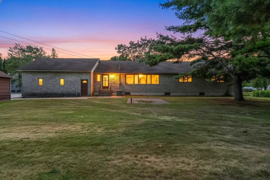 357 Jefferson Street, Oconto, WI 54153-1608 - #2
