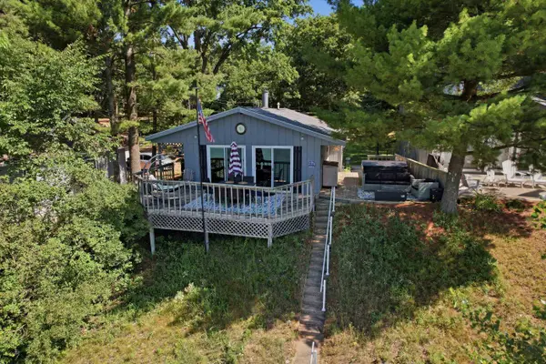 W11857 County Road Gg, HANCOCK, WI 54983