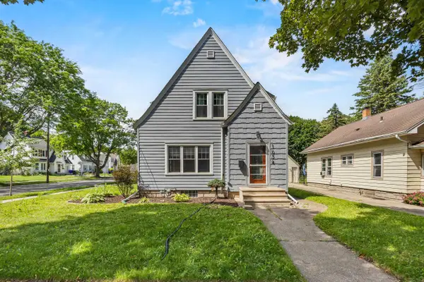 1034 W Lorain Street, APPLETON, WI 54914-3739