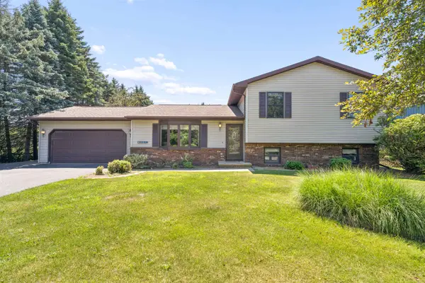 4085 Leonard Point Road, OSHKOSH, WI 54904
