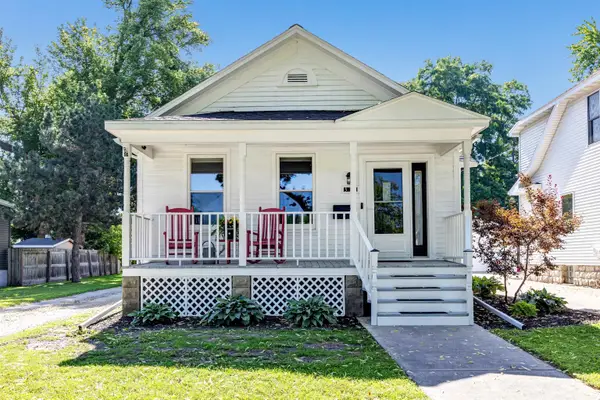 317 S Van Buren Street, GREEN BAY, WI 54301-3926