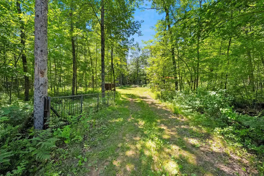W10491 Leskovec Lane, Crivitz, WI 54114 - #3