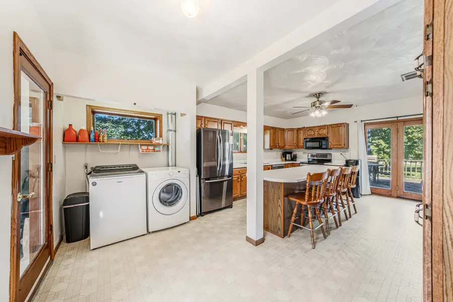 1896 E Main Street, Omro, WI 54963 - #3