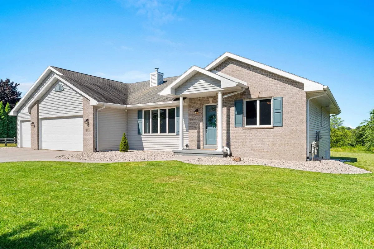 1475 Buckys Run, Green Bay, WI 54313 - #1
