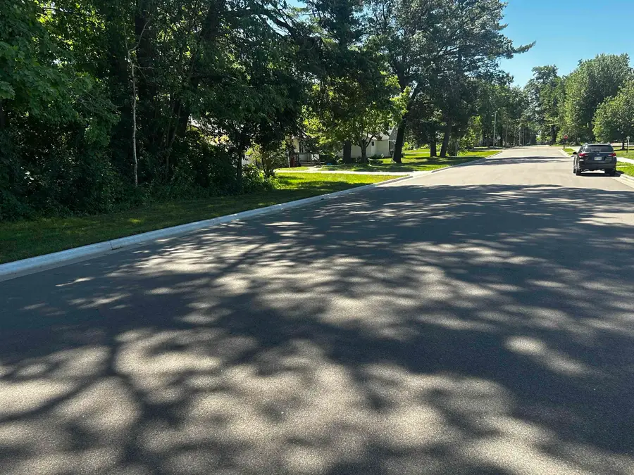 S Andrews Street #4, Shawano, WI 54166 - #2