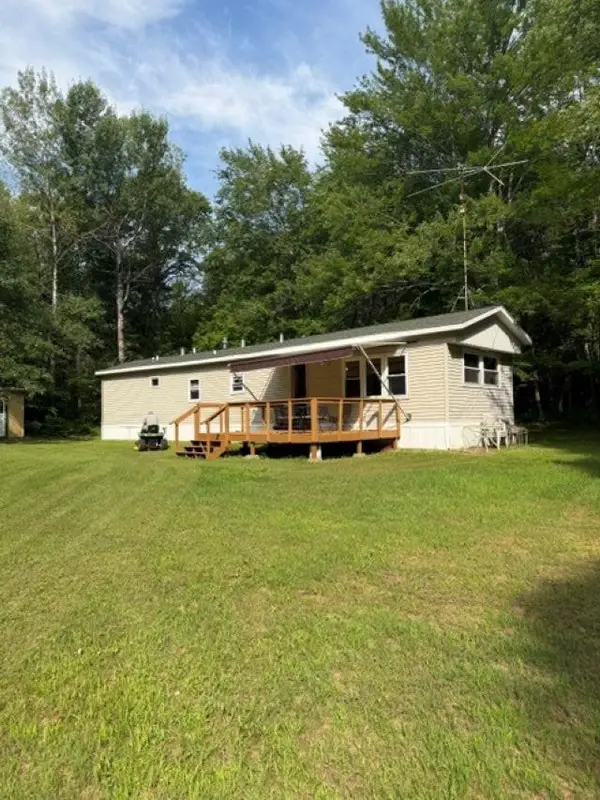 W8895 Co Rd G12, STEPHENSON, MI 49887