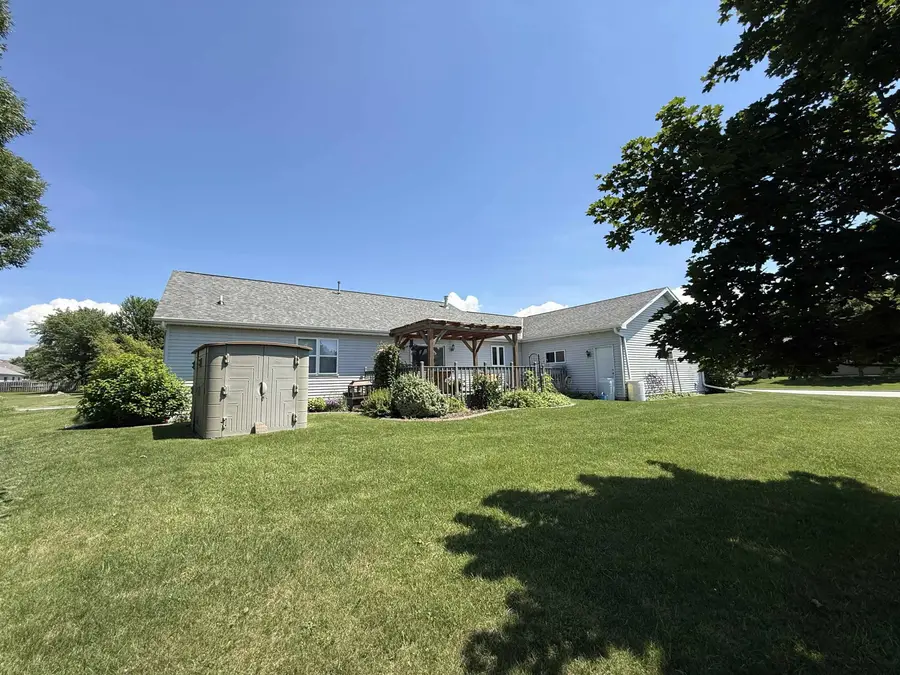 420 Longwood Lane, Wrightstown, WI 54180 - #3