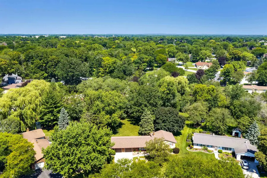 2786 Otto Court, Green Bay, WI 54313-5827 - #2
