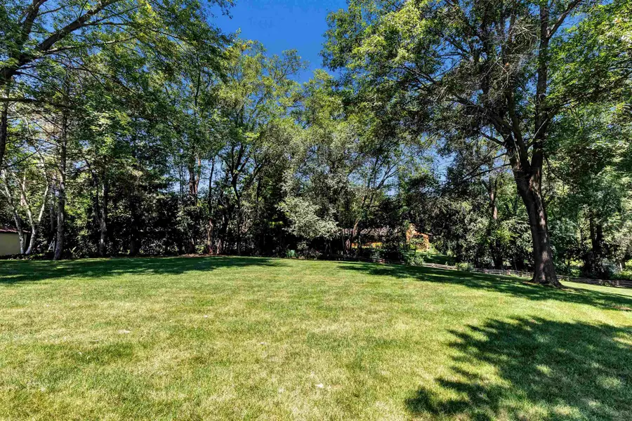 2786 Otto Court, Green Bay, WI 54313-5827 - #3