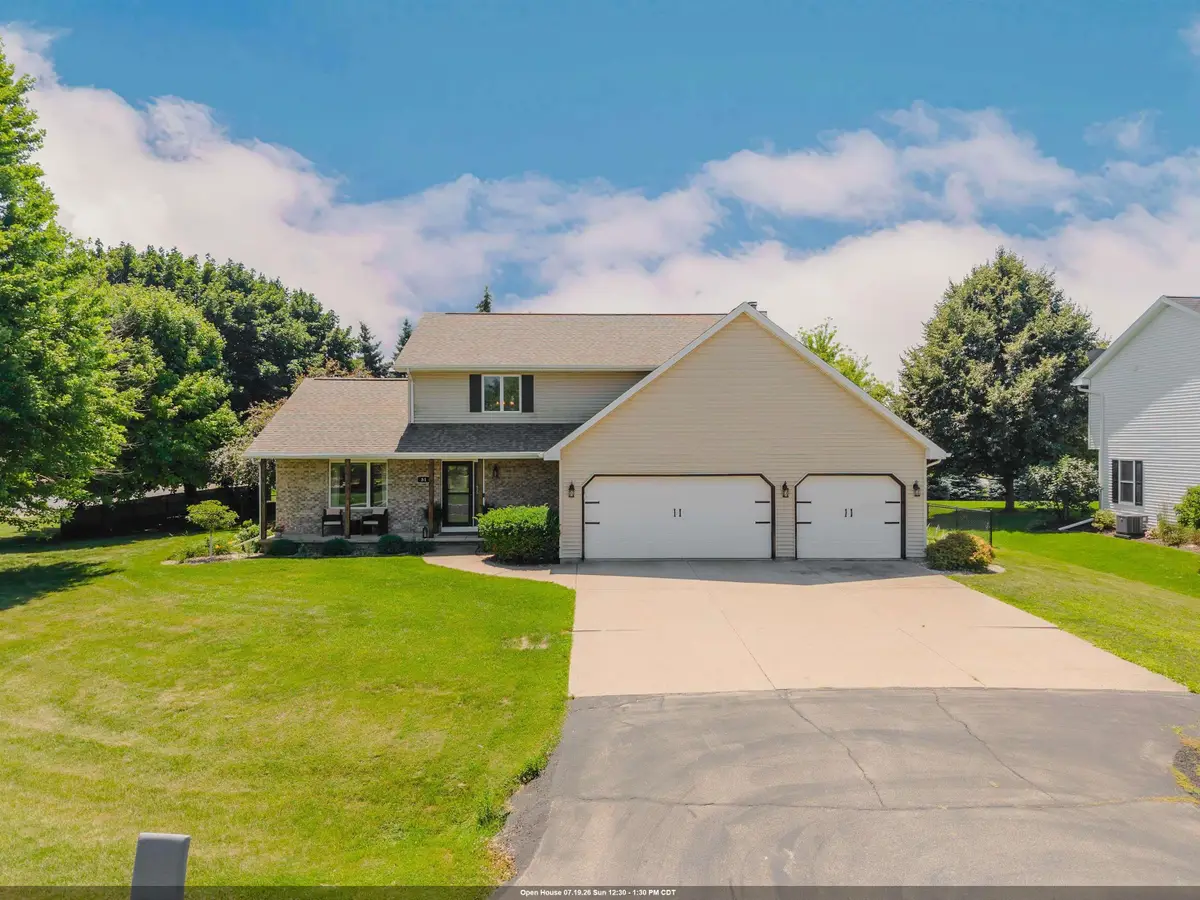 51 Overland Trail, Oshkosh, WI 54904 - #1