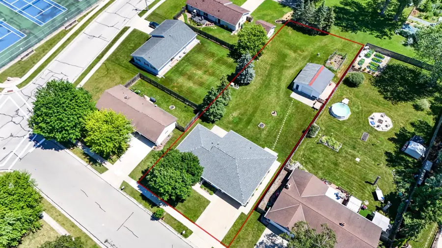 921 Outward Avenue, De Pere, WI 54115 - #3