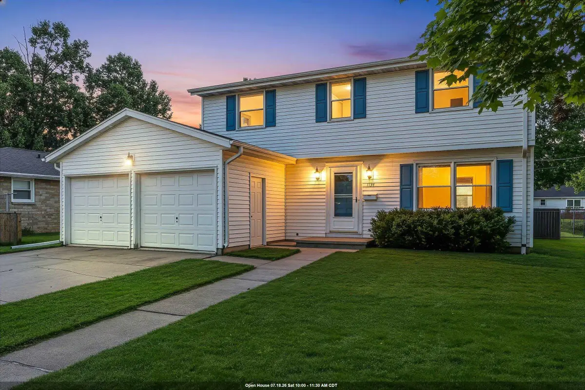 1134 N Locust Street, Green Bay, WI 54303 - #1