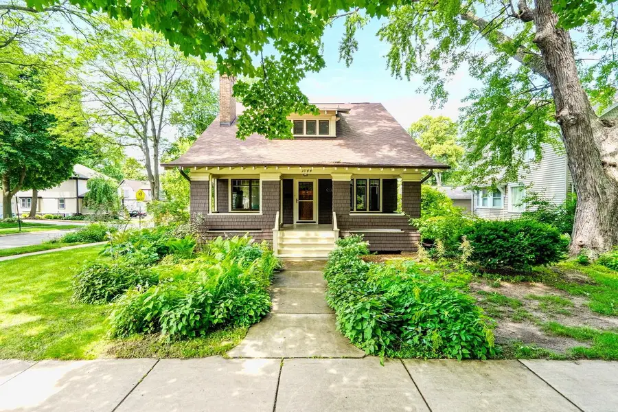 1044 S Jackson Street, Green Bay, WI 54301-3236 - #2