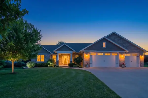 W6953 Rockdale Lane, GREENVILLE, WI 54942