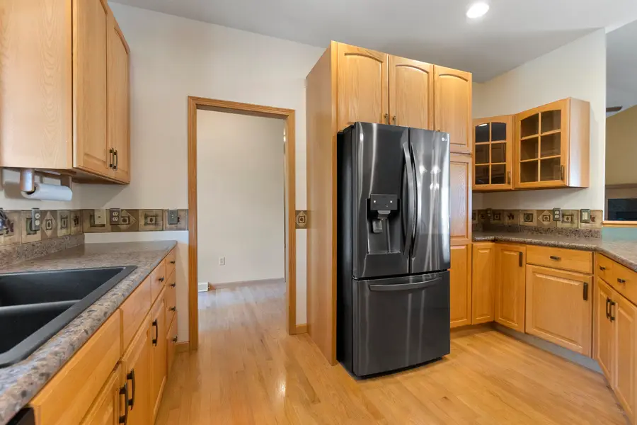 8 Hampton Court, Fond Du Lac, WI 54935 - #3