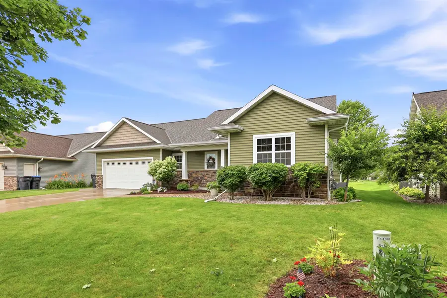 1120 Willis Way, Appleton, WI 54913-7629 - #2
