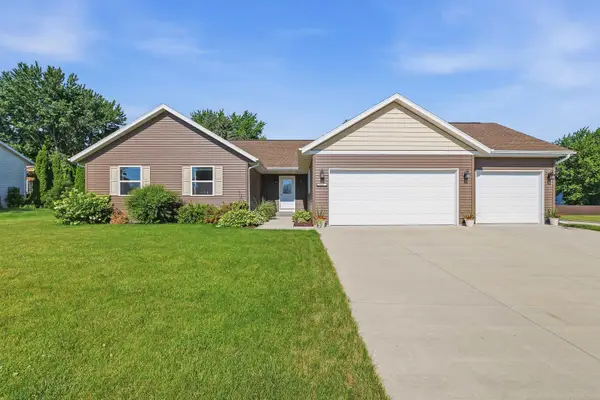 502 Leona Way, OAKFIELD, WI 53065-9410