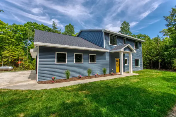 6892 Bay Shore Drive, EGG HARBOR, WI 54209