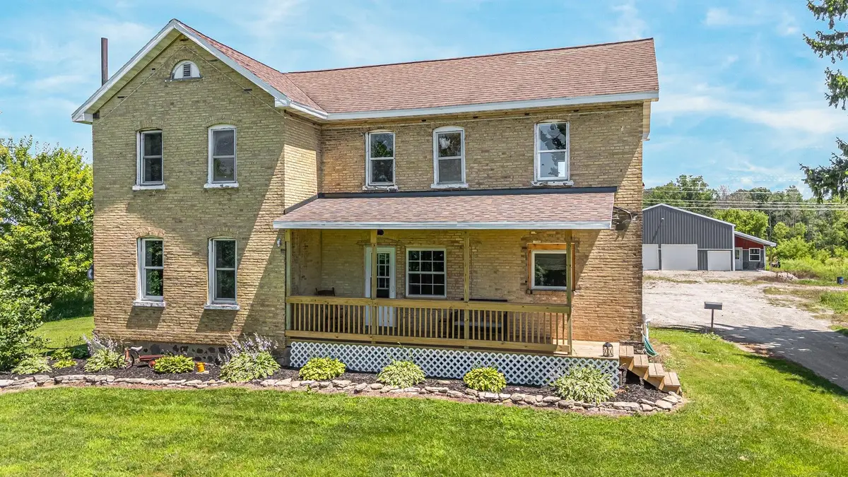N5566 County Rd Ee, Seymour, WI 54165-8337 - #1
