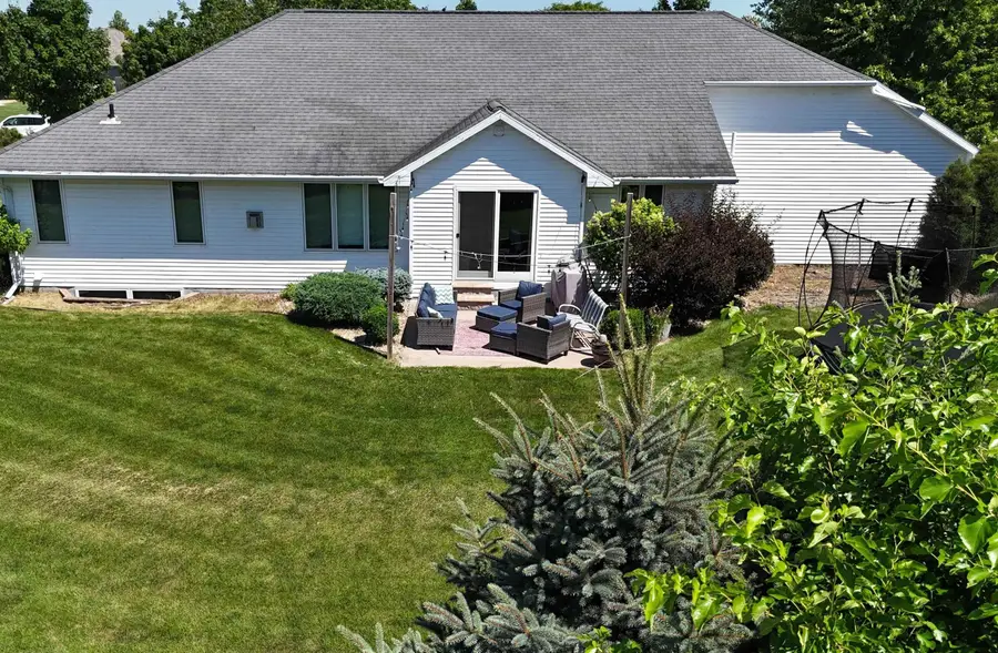 4801 N Benview Court, Appleton, WI 54913-9313 - #2