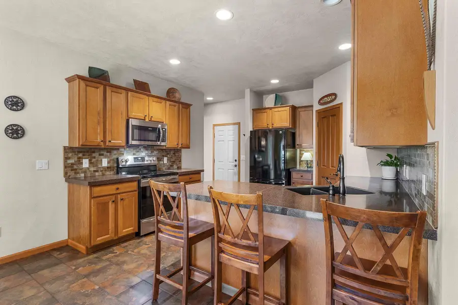 1065 Blackberry Winter Lane, De Pere, WI 54115-7635 - #3