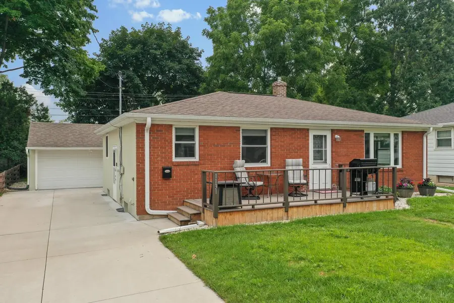1131 Langlade Avenue, Green Bay, WI 54304-3336 - #2