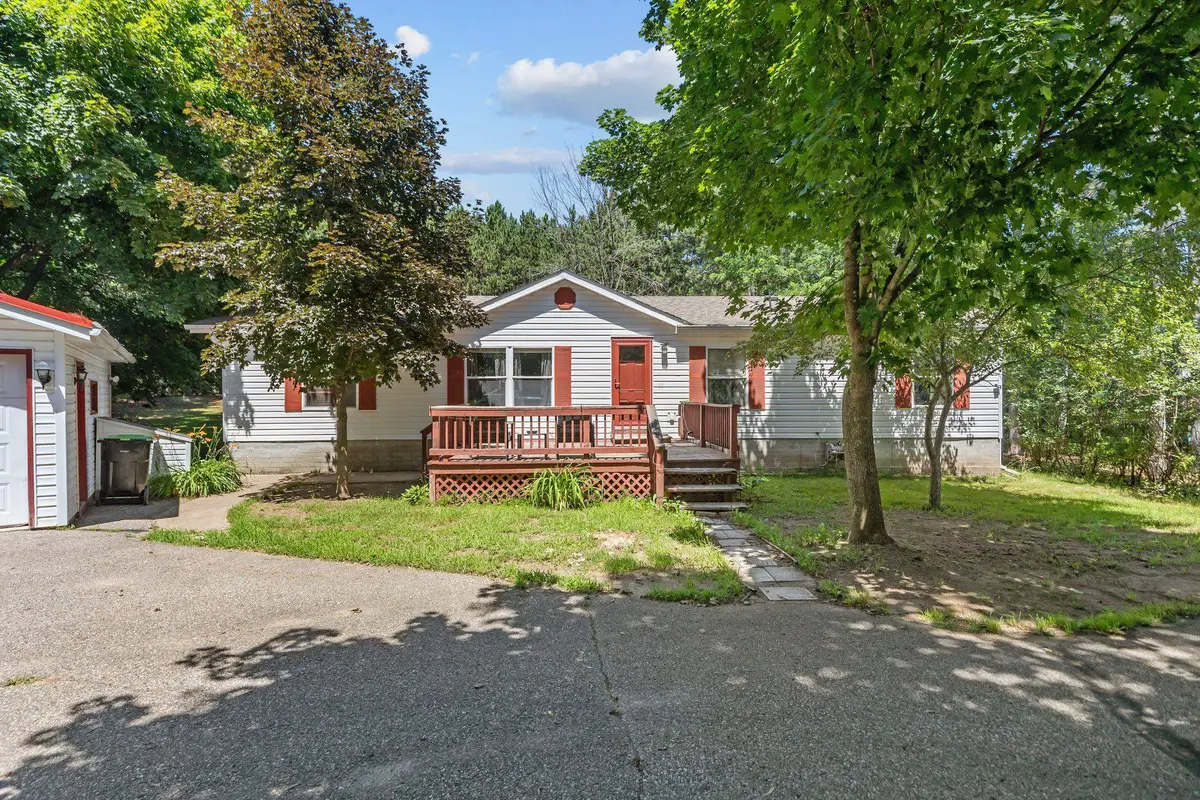 E2614 Marion Lane, Waupaca, WI 54981-8424 - #1
