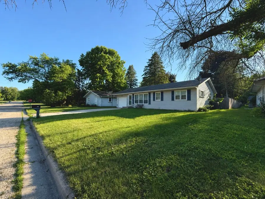 267 S Brooklyn Street, Berlin, WI 54923 - #2