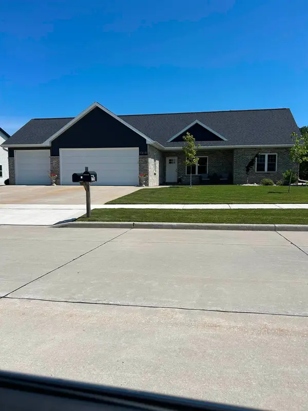 1310 Greyhound Street, KAUKAUNA, WI 54130