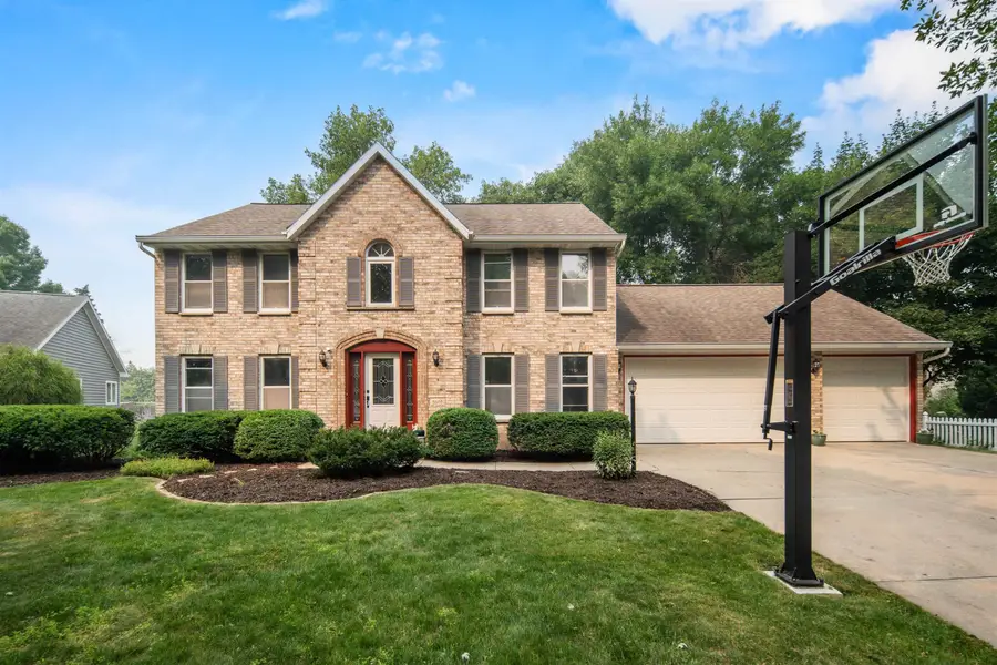3509 S Barker Lane, Appleton, WI 54915-3509 - #3