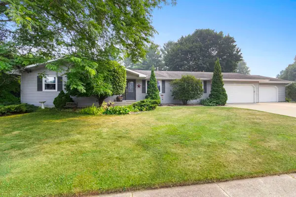 212 Madison Street, OCONTO, WI 54153