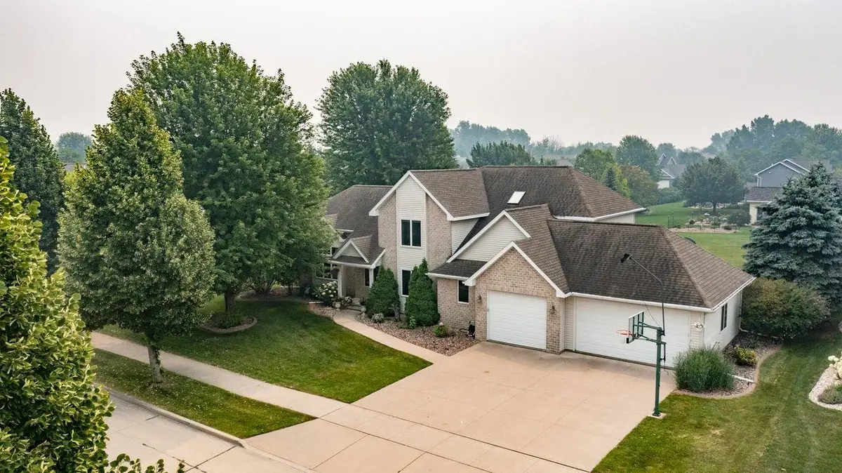 2703 E Corridor Drive, Appleton, WI 54913 - #1