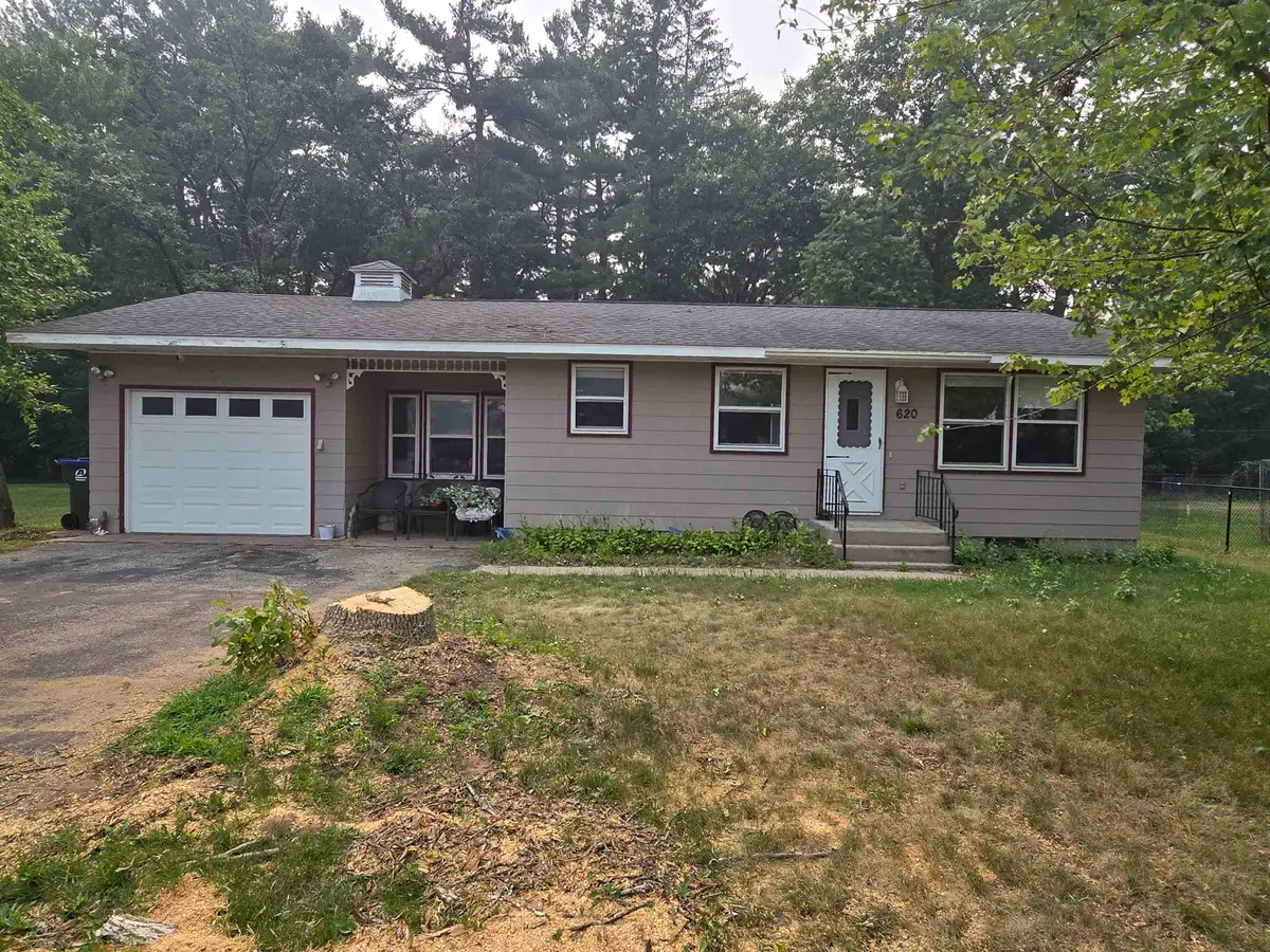 620 S Waupaca Street, Wautoma, WI 54982 - #1