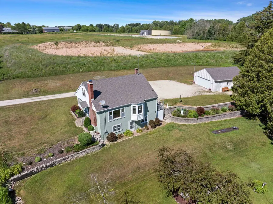 142 County Highway S, Algoma, WI 54201 - #2