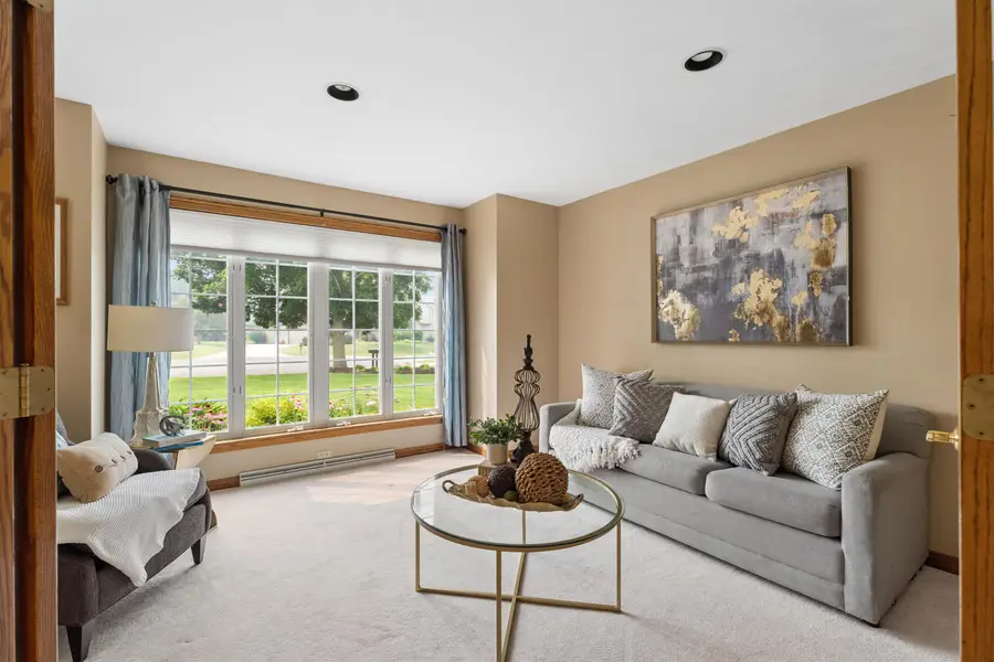 W2880 Oakridge Drive, Appleton, WI 54915 - #2